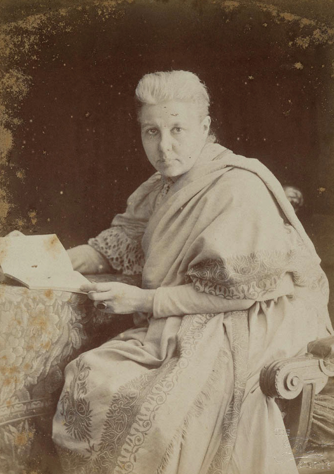 Annie Besant portrait, c. 1910.