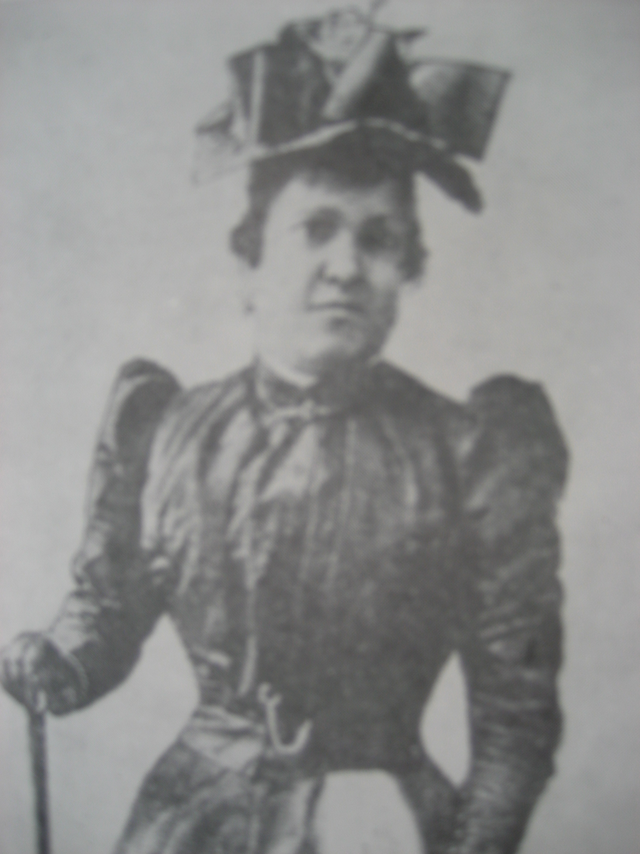 Eusapia Paladino, portrait.