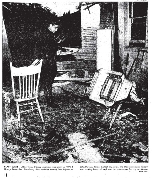 Pasadena newspaper coverage of the Parsons death, 18 June 1952.