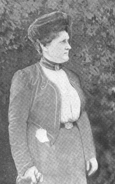 Leonora Piper, the medium, portrait.