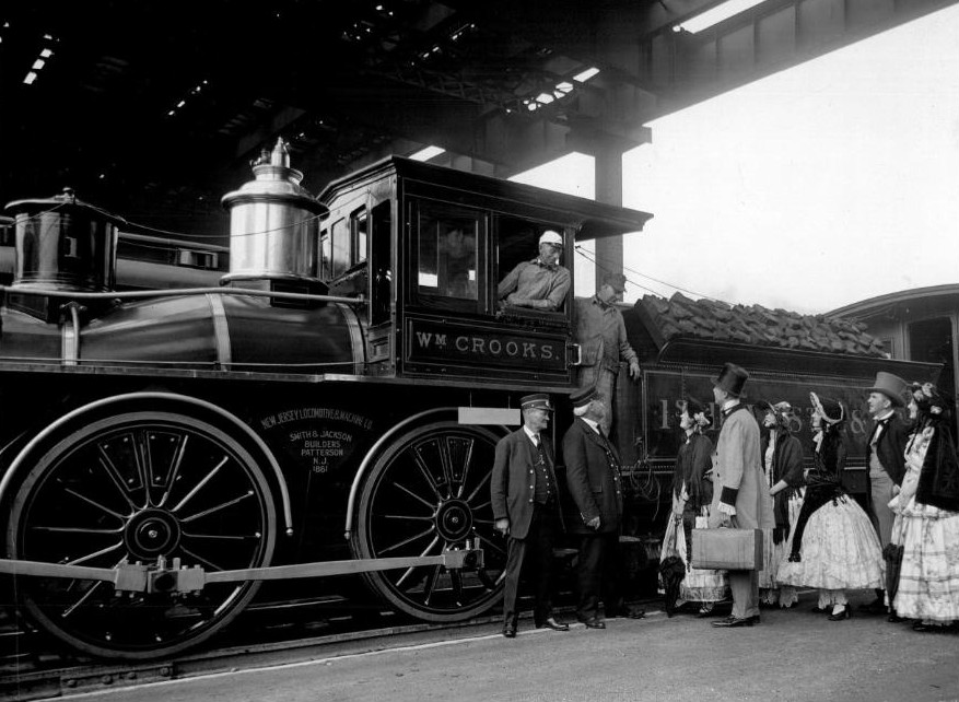 Sir William Crookes, 1924 posthumous reproduction.